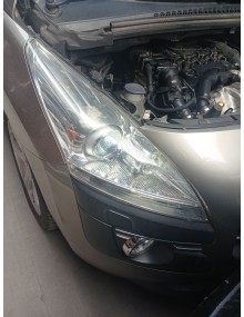 Recambio de faro derecho para peugeot 3008 i monospace (0u_) 1.6 hdi referencia OEM IAM   