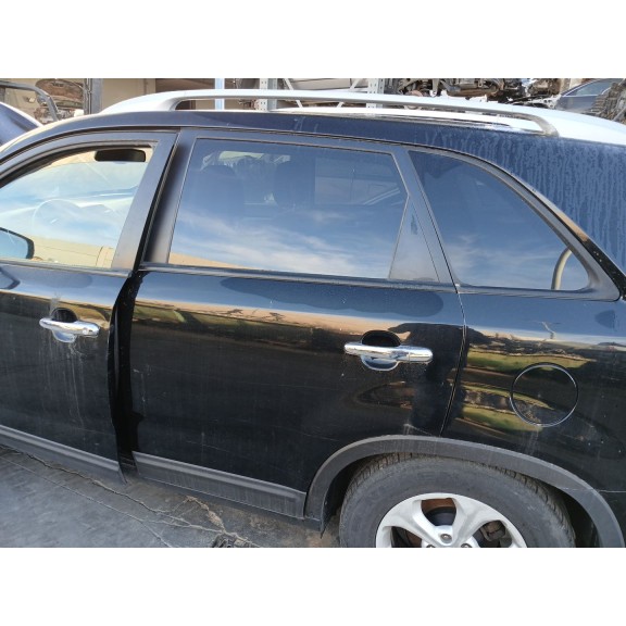 Recambio de puerta trasera izquierda para kia sorento ii (xm) 2.2 crdi referencia OEM IAM   