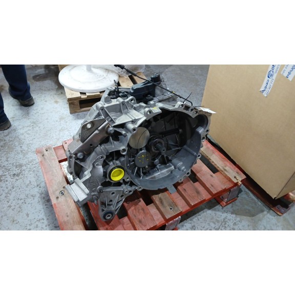 Recambio de caja cambios para volvo s60 lim. kinetic referencia OEM IAM DG9R7002LA MANUAL 6V 195.106KM ENTREGA CASCO