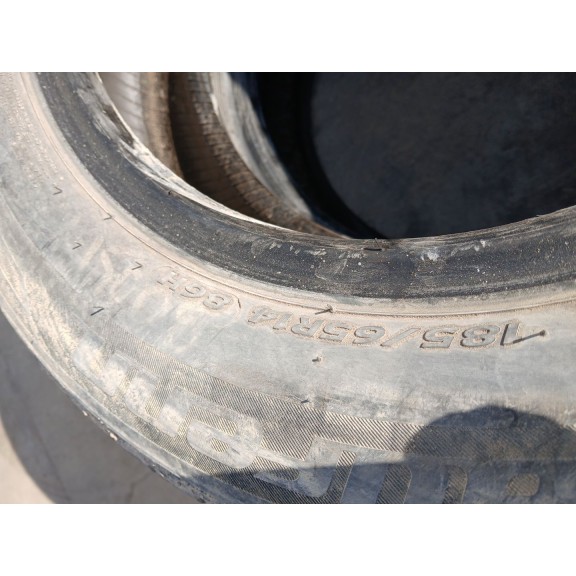 Recambio de neumatico para ford focus i (daw, dbw) 1.8 turbo di / tddi referencia OEM IAM 185-65-14 86H X2 LAUFEN 2021