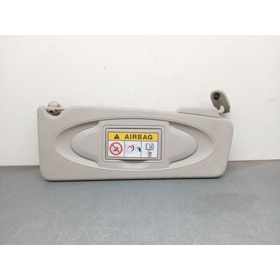 Recambio de parasol derecho para renault kangoo profesional referencia OEM IAM 964000484R  