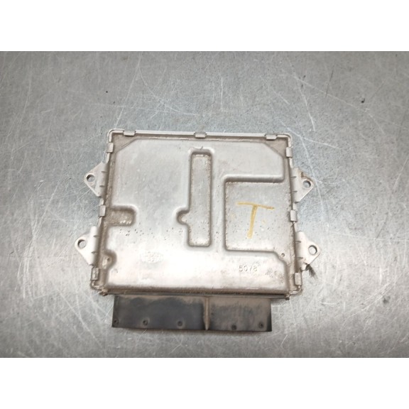 Recambio de centralita motor uce para fiat fiorino básico referencia OEM IAM 55261312  