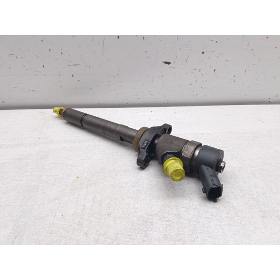 Recambio de inyector para ford focus c-max (dm2) 1.6 tdci referencia OEM IAM 0445110188  