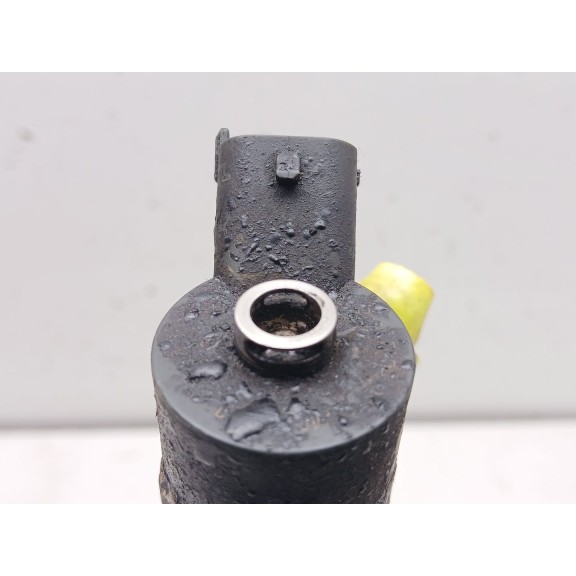 Recambio de inyector para ford focus c-max (dm2) 1.6 tdci referencia OEM IAM 0445110188  