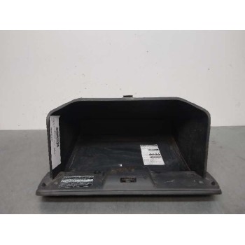 Recambio de guantera para toyota corolla verso (r1) 2.2 d-4d luna referencia OEM IAM 555510F010  