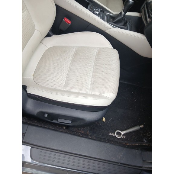 Recambio de asiento delantero derecho para mazda 6 station wagon (gj, gl) 2.2 d referencia OEM IAM   