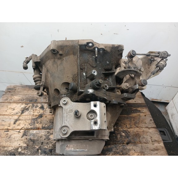 Recambio de caja cambios para citroën ds3 1.6 hdi fap referencia OEM IAM 20DP66 5V 195.425KM
