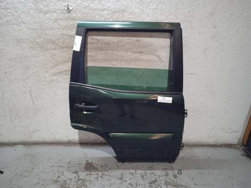 Recambio de puerta trasera derecha para nissan terrano/terrano.ii (r20) aventura referencia OEM IAM   
