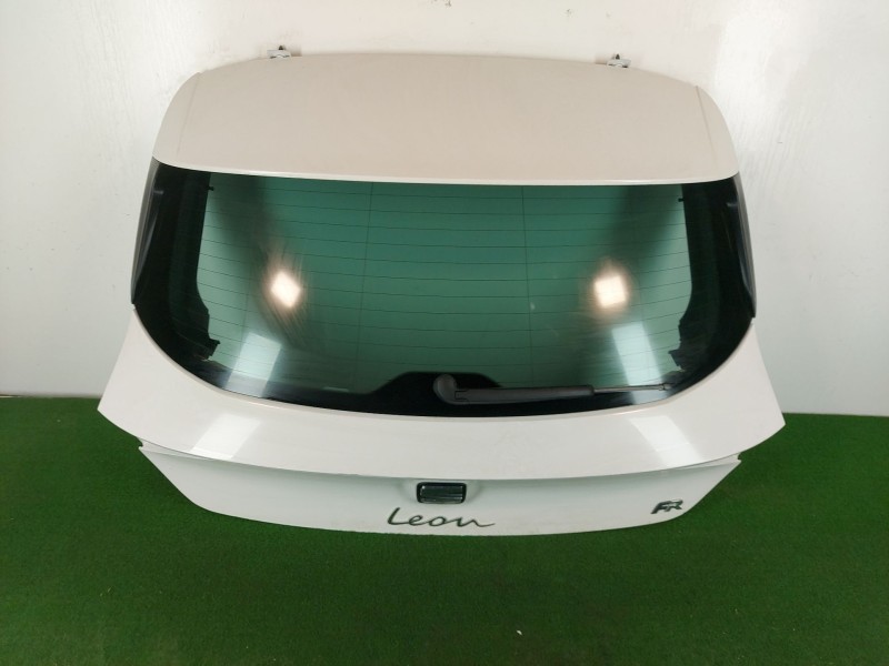 Recambio de porton trasero para seat leon sportstourer 1.5tsi referencia OEM IAM 5FA827023  
