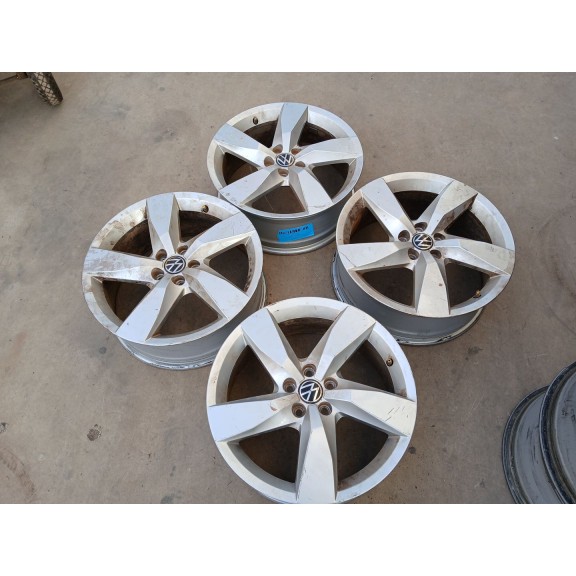 Recambio de juego llantas para volkswagen t-cross (c11, d31) 1.0 tsi referencia OEM IAM 6.5JX17 H2 ET39 X4 2GM601025A