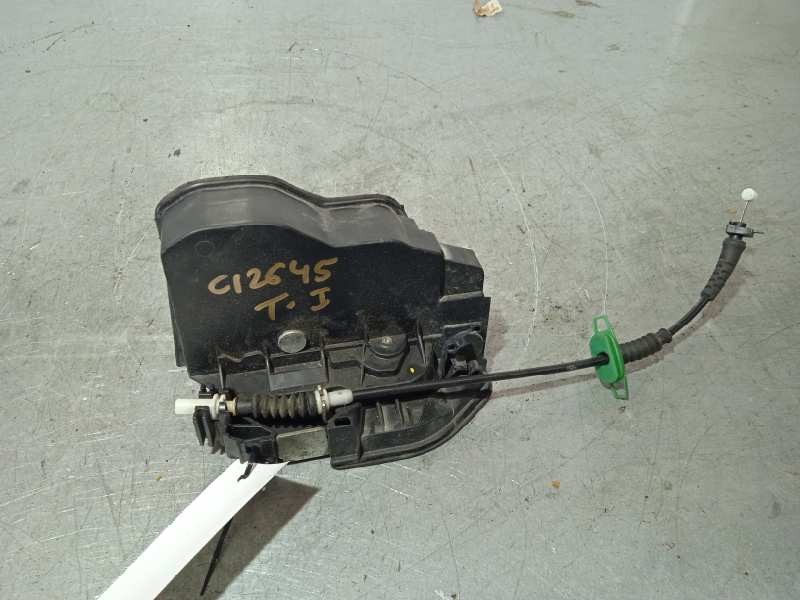 Recambio de cerradura puerta trasera izquierda para bmw x3 (e83) 2.0d referencia OEM IAM 7202147 5 PINES 
