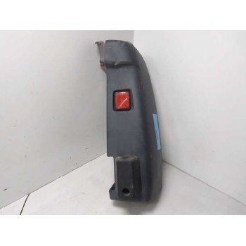 PUNTERA PARAGOLPES TRASERA DERECHA 