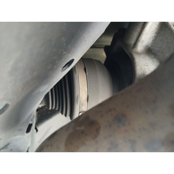 Recambio de transmision trasera izquierda para jaguar xe (x760) 2.0 d referencia OEM IAM   