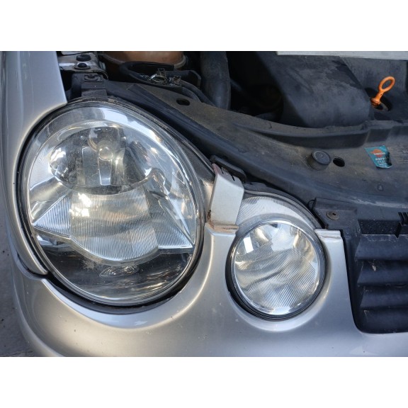 Recambio de faro derecho para volkswagen polo iv (9n_, 9a_) 1.4 tdi referencia OEM IAM   