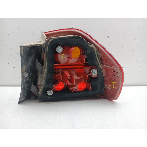 Recambio de piloto trasero izquierdo para bmw 3 (e90) 318 d referencia OEM IAM 63216937457  