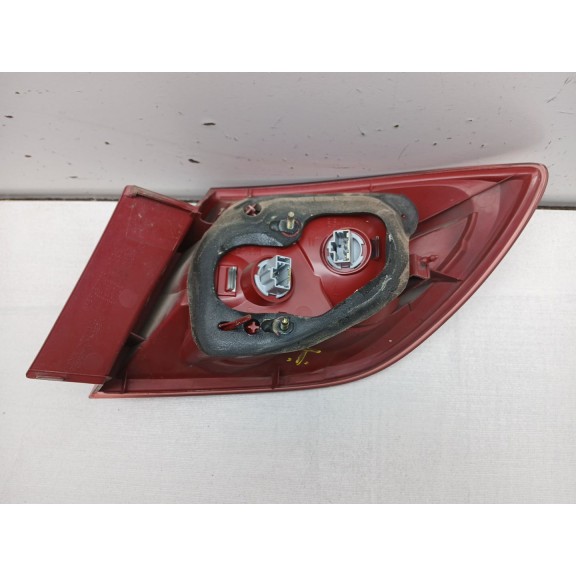 Recambio de piloto trasero izquierdo para mazda 3 (bk) 1.6 (bk14) referencia OEM IAM   