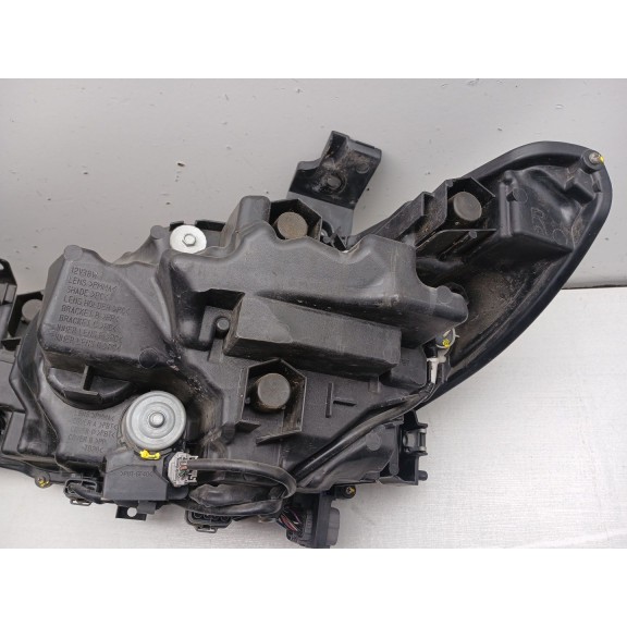 Recambio de faro derecho para mazda 6 station wagon (gj, gl) 2.2 d referencia OEM IAM GMH351031F  