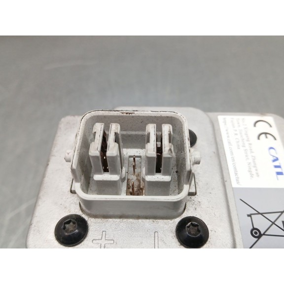 Recambio de bateria para tesla model 3 (5yj3) ev awd referencia OEM IAM 159848600g  