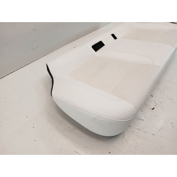 Recambio de asientos traseros para tesla model 3 (5yj3) ev awd referencia OEM IAM   