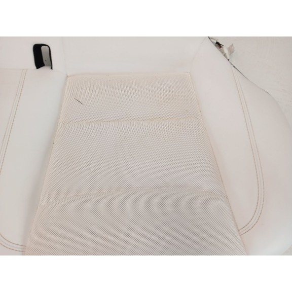Recambio de asientos traseros para tesla model 3 (5yj3) ev awd referencia OEM IAM   