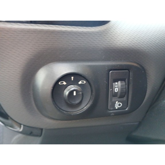 Recambio de retrovisor derecho para citroën c4 cactus 1.2 thp 110 referencia OEM IAM   