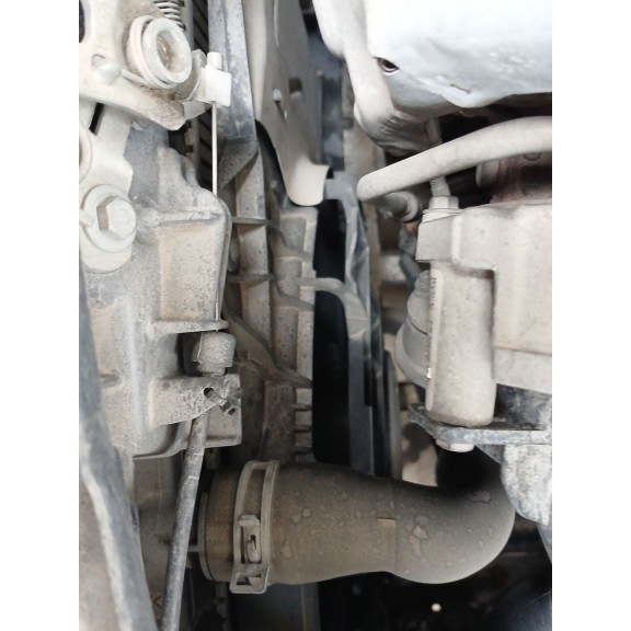 Recambio de electroventilador para citroën c4 cactus 1.2 thp 110 referencia OEM IAM   