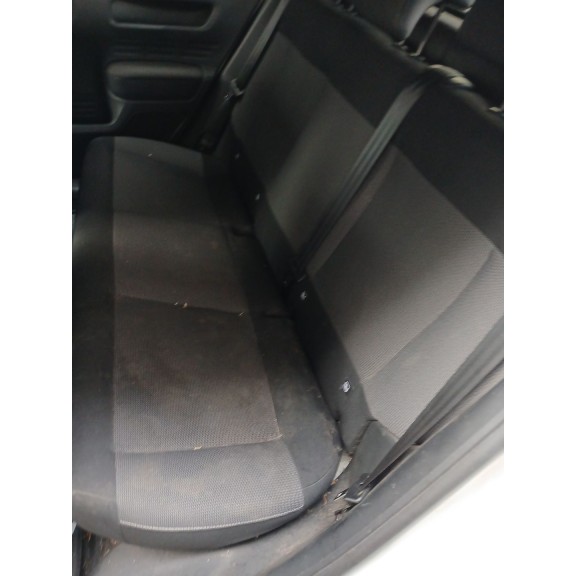 Recambio de asientos traseros para citroën c4 cactus 1.2 thp 110 referencia OEM IAM   