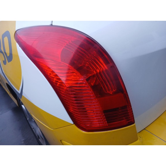 Recambio de piloto trasero izquierdo para peugeot 308 i (4a_, 4c_) 1.6 hdi referencia OEM IAM   