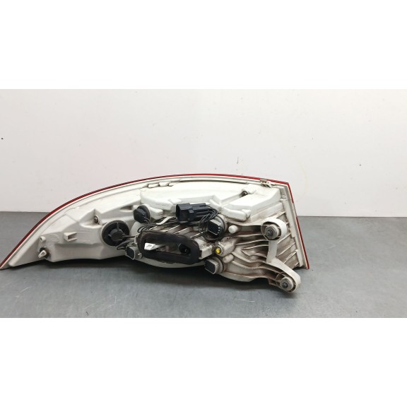 Recambio de piloto trasero derecho para jaguar xe (x760) 2.0 d referencia OEM IAM gx7313404ae  