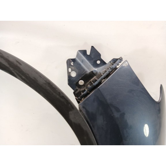 Recambio de aleta delantera izquierda para renault kadjar business referencia OEM IAM 8201621229  