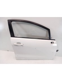 Recambio de puerta delantera derecha para kia rio iii (ub) 1.2 cvvt referencia OEM IAM 760041W010  