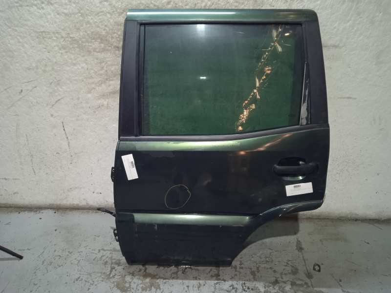 Recambio de puerta trasera izquierda para nissan terrano/terrano.ii (r20) aventura referencia OEM IAM   