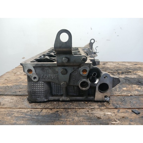 Recambio de culata para bmw serie 3 berlina (e90) 2.0 turbodiesel cat referencia OEM IAM 7797678  