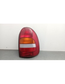 Recambio de piloto trasero derecho para chrysler voyager iv (rg, rs) 3.3 referencia OEM IAM   