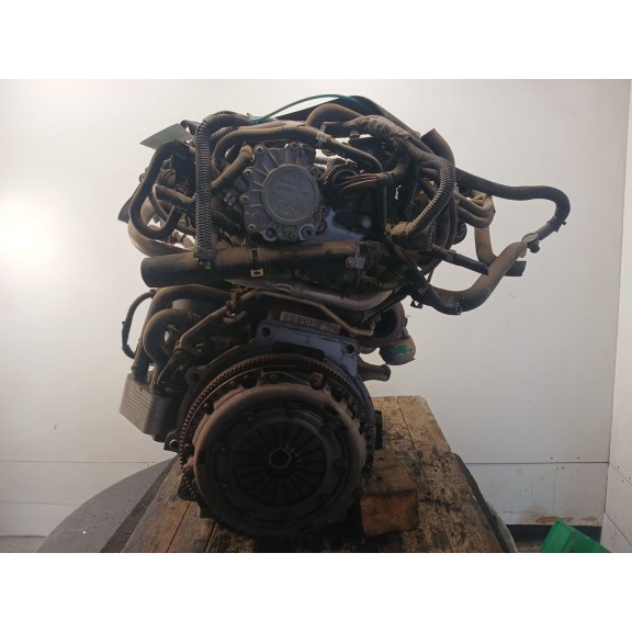 Recambio de despiece motor para dodge caliber 2.0 crd referencia OEM IAM   