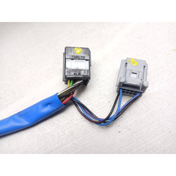 Recambio de retrovisor izquierdo para renault kadjar (ha_, hl_) 1.3 tce 140 referencia OEM IAM   