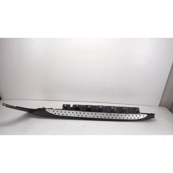 Recambio de estribo para bmw x3 (e83) xdrive 20 d referencia OEM IAM 51633401010  