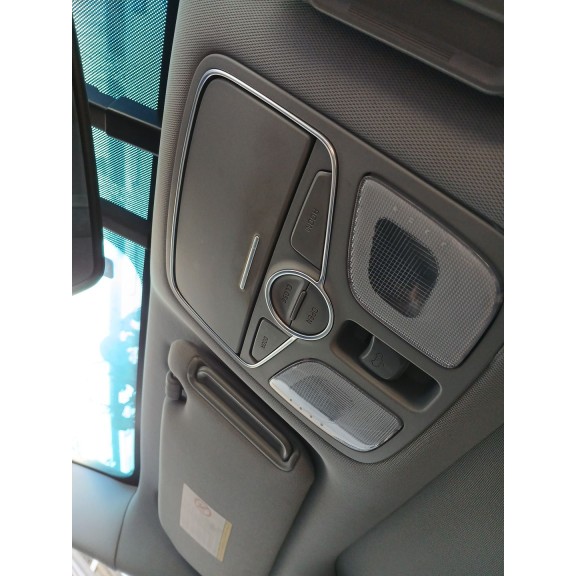 Recambio de luz interior para kia sorento ii (xm) 2.2 crdi referencia OEM IAM   