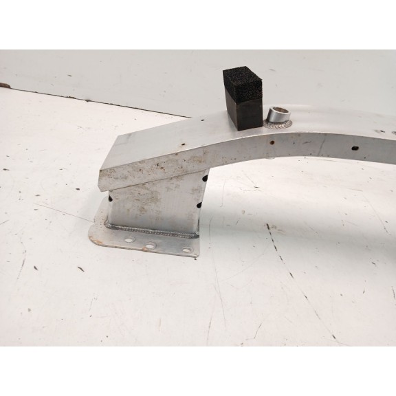 Recambio de refuerzo paragolpes delantero para omoda 5 referencia OEM IAM   