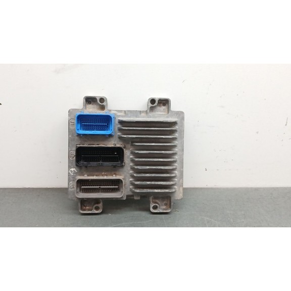 Recambio de centralita motor uce para opel corsa e edition referencia OEM IAM 12665802  