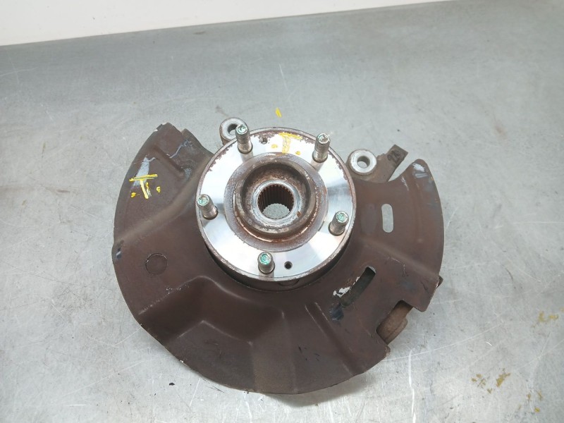 Recambio de mangueta delantera izquierda para kia sorento ii (xm) 2.2 crdi referencia OEM IAM 517152P500  