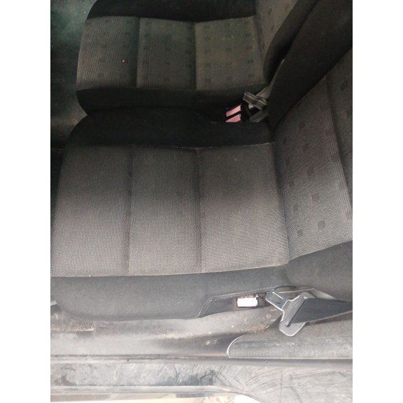 Recambio de asiento trasero izquierdo para peugeot 307 break (3e) 2.0 hdi 90 referencia OEM IAM   