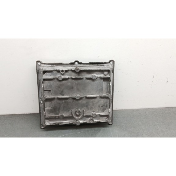 Recambio de centralita motor uce para smart coupe cdi básico referencia OEM IAM 0002749v001 0281010161 