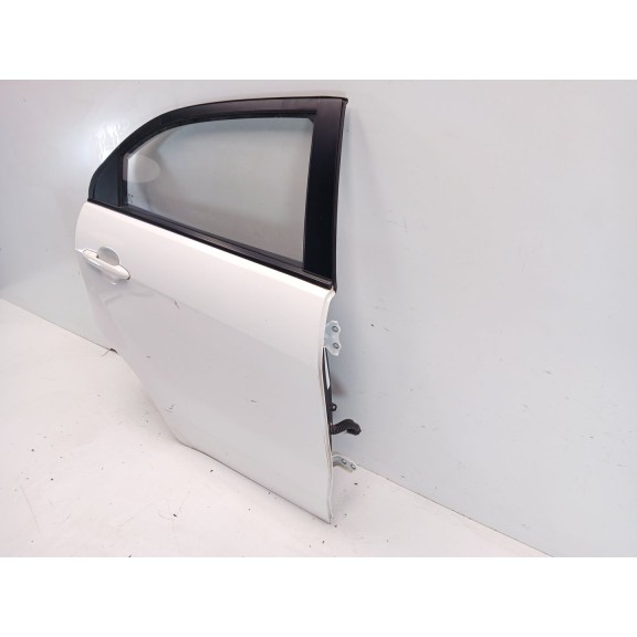 Recambio de puerta trasera derecha para kia rio iii (ub) 1.2 cvvt referencia OEM IAM 770041W210  