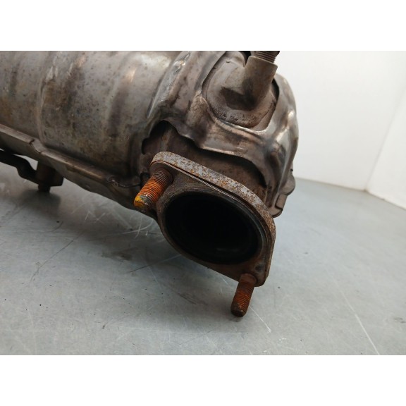 Recambio de filtro de particulas para kia carens iv 1.7 crdi referencia OEM IAM C02A060  