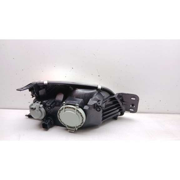 Recambio de faro izquierdo para ford fiesta courier (dx) 1.8 diesel cat referencia OEM IAM 1127897  