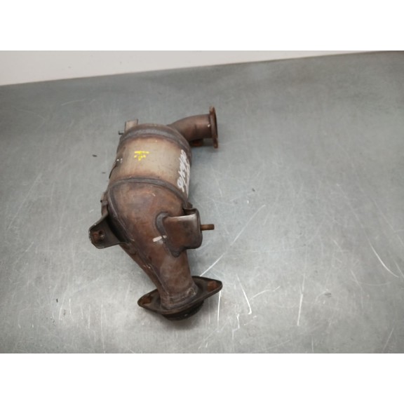 Recambio de catalizador para toyota avensis (_t25_) 2.2 d-4d (adt251_) referencia OEM IAM TOYOTA0R010  