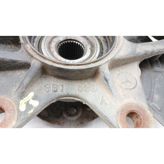 Recambio de mangueta delantera derecha para mercedes-benz clase m (w163) 400 cdi (163.128) referencia OEM IAM   