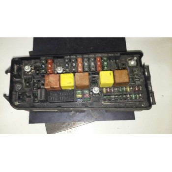 CAJA RELES / FUSIBLES 13112918 