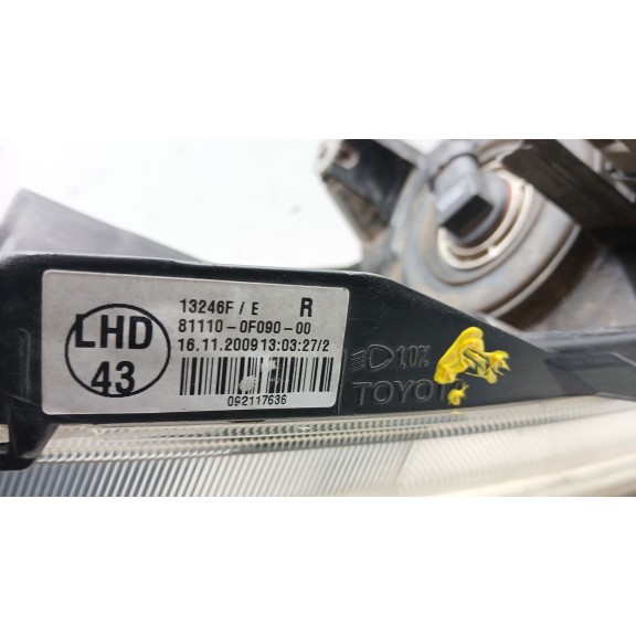 Recambio de faro derecho para toyota verso (_r2_) 2.0 d-4d (aur20_) referencia OEM IAM 811100f090  